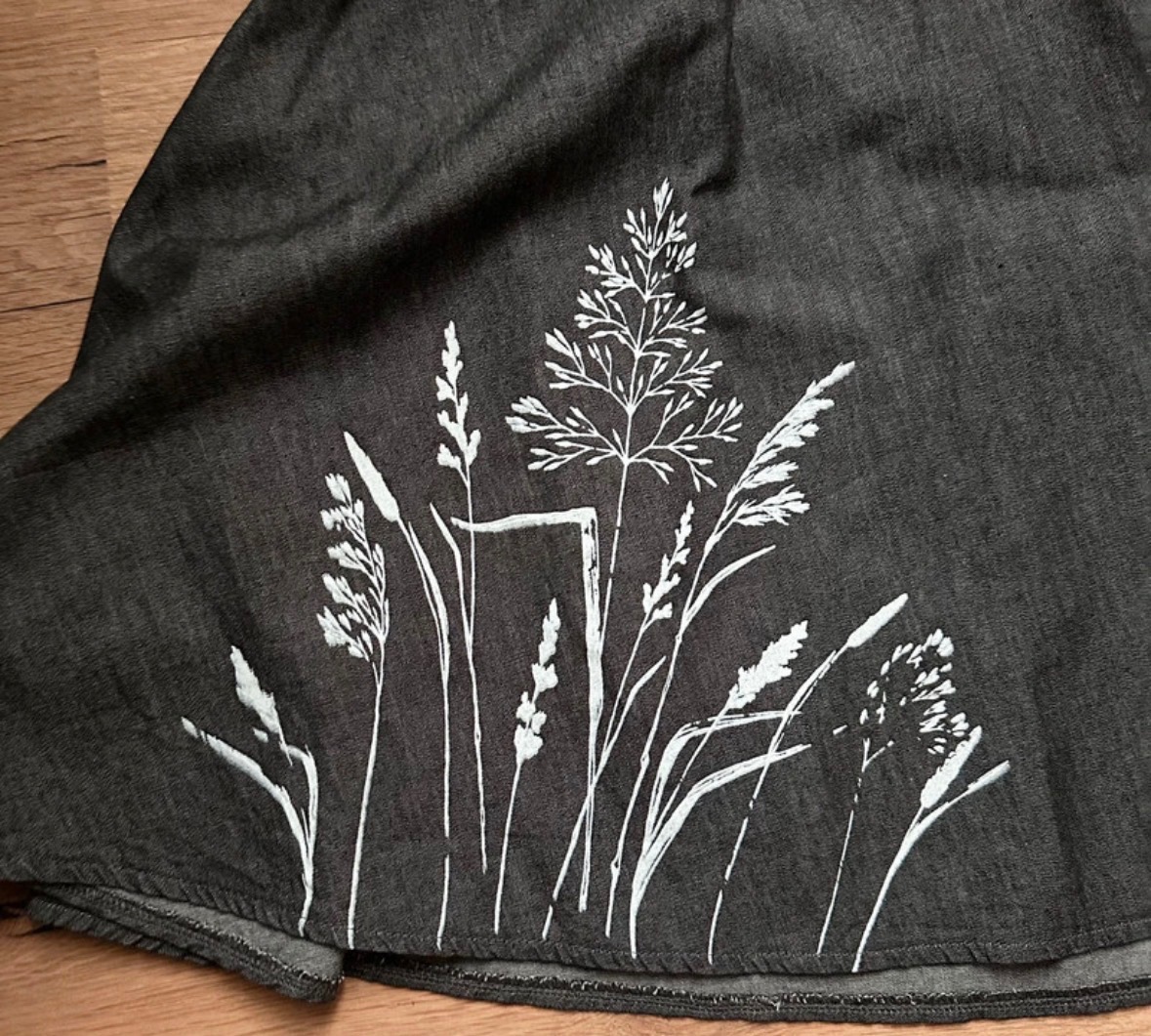 Půlkolová sukně Black Mountain 51 cm - 3