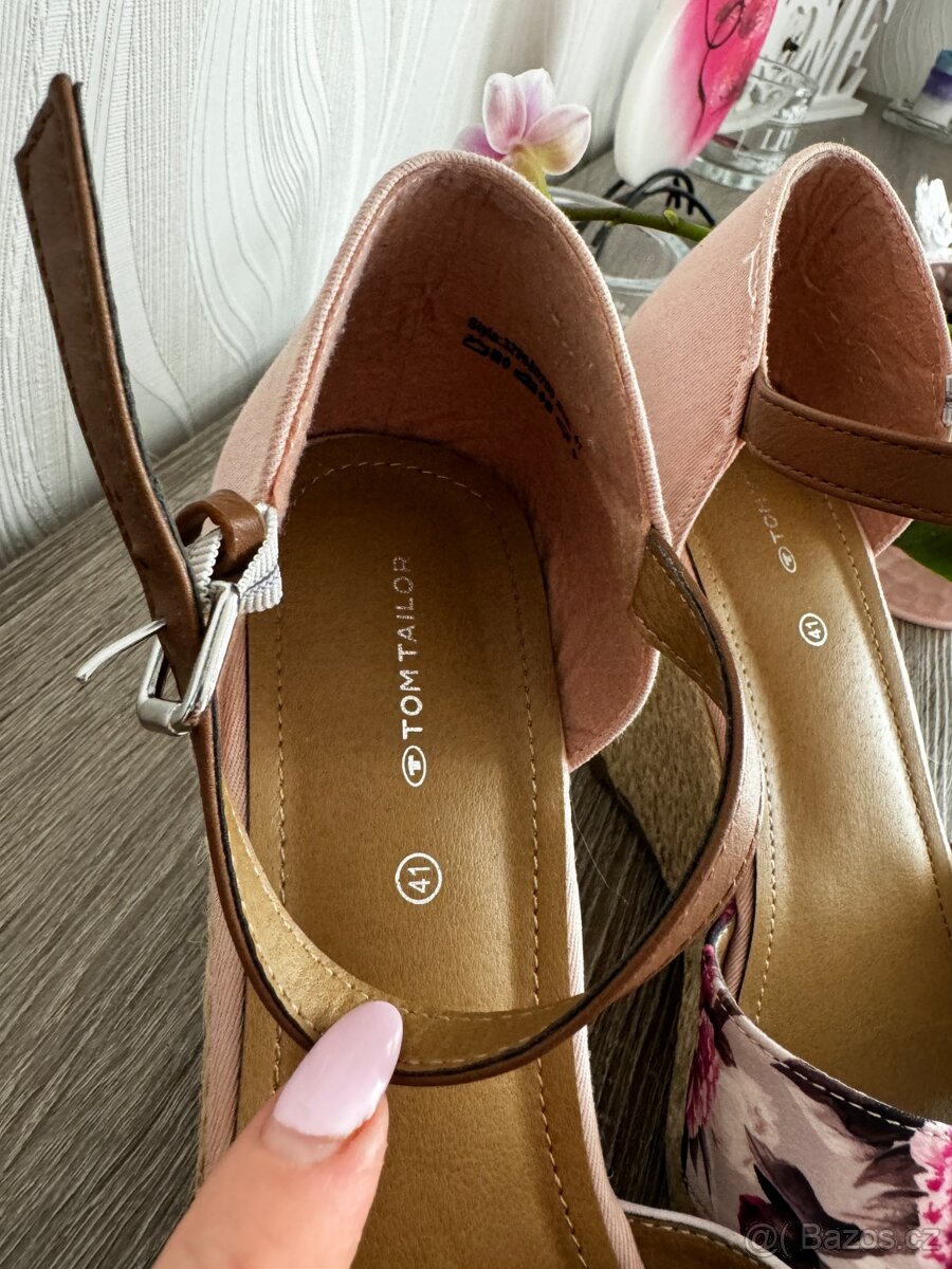 Lodičky na klínku TT - vel. 41 - 3