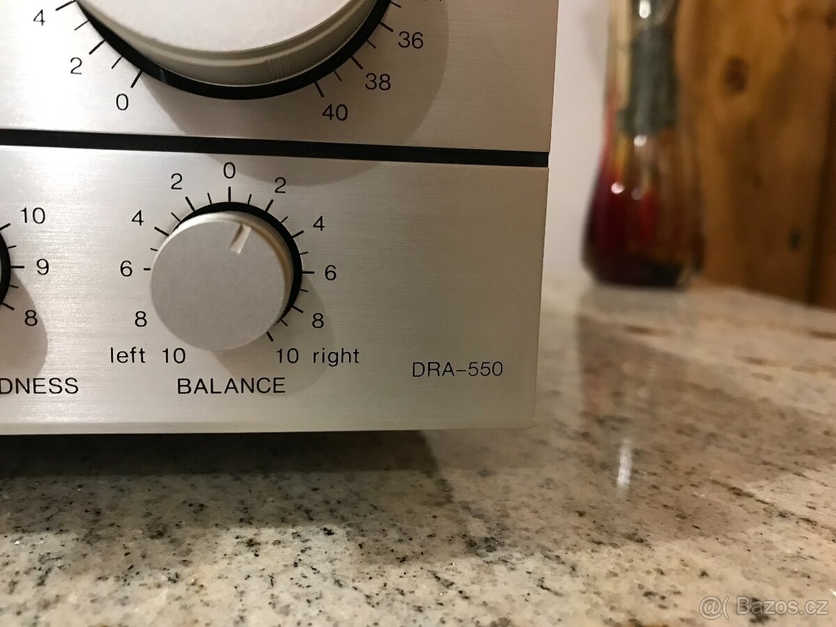 Denon DRA-550 Top stav - 3