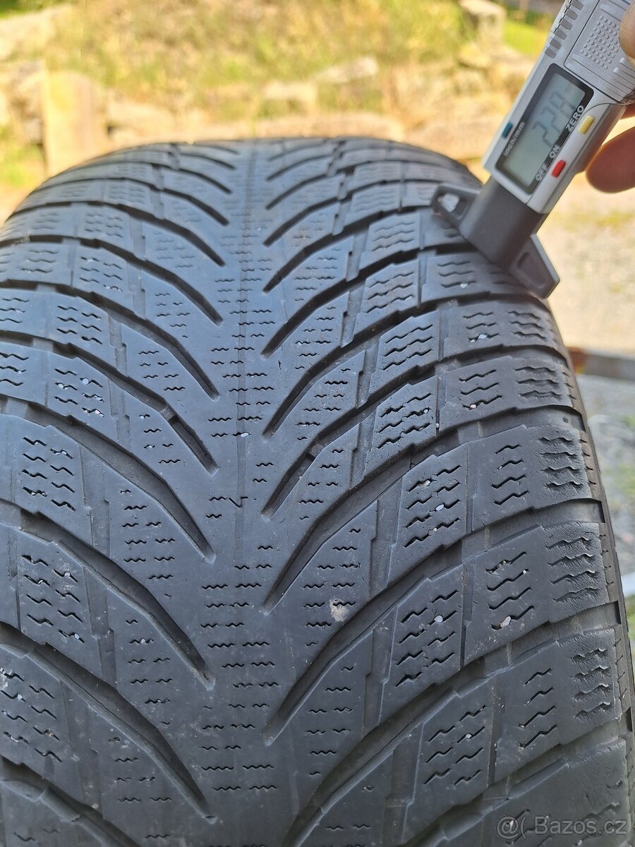 Zimni pneu 235/45 r18 - 3