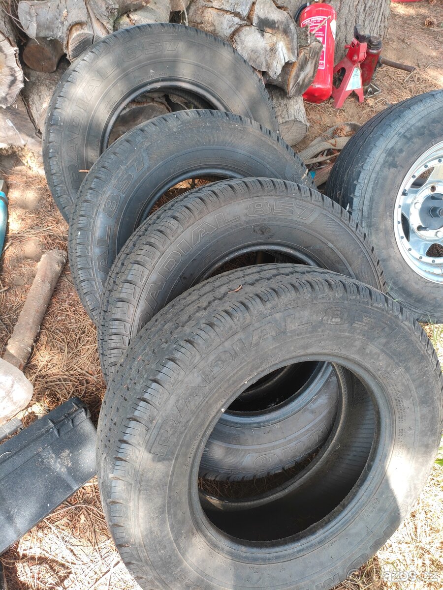 225/70 r 15 c - 3