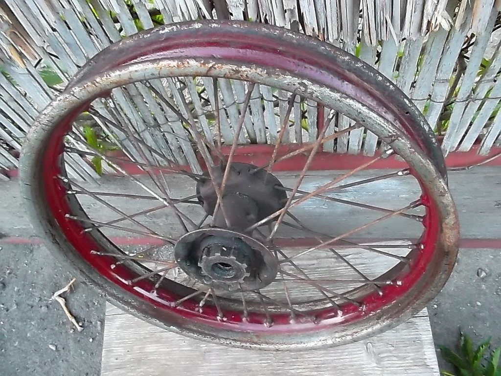 Jawa kolo půlbuben 16" - 3