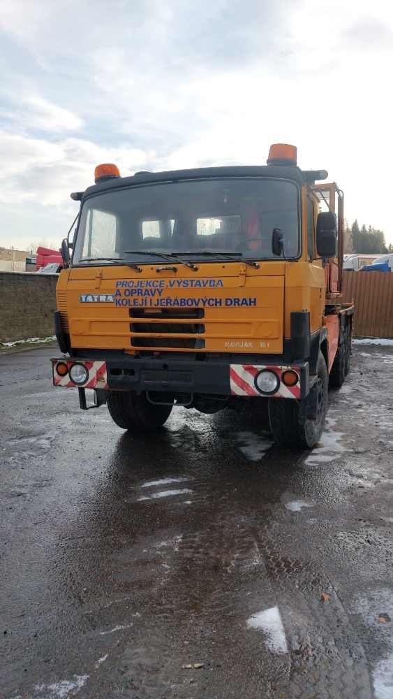 Tatra AV 14 - jeřáb