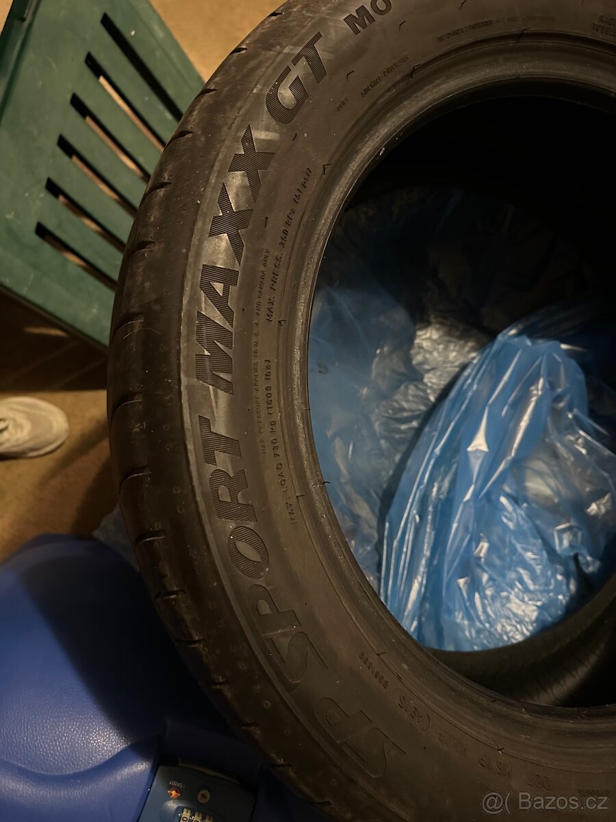 Prodám sadu letních pneumatik Dunlop SP Sport Maxx GT MO - 3