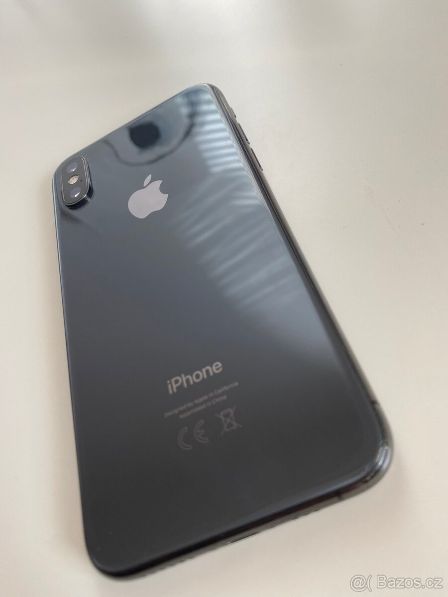 Iphone XS 64 GB - bez známek opotřebení, perfektní stav - 3