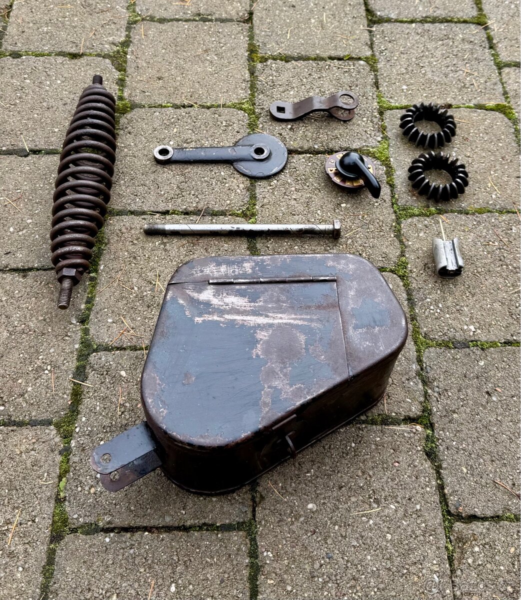 CZ 98 125 175 250 předválečná - díly - 3