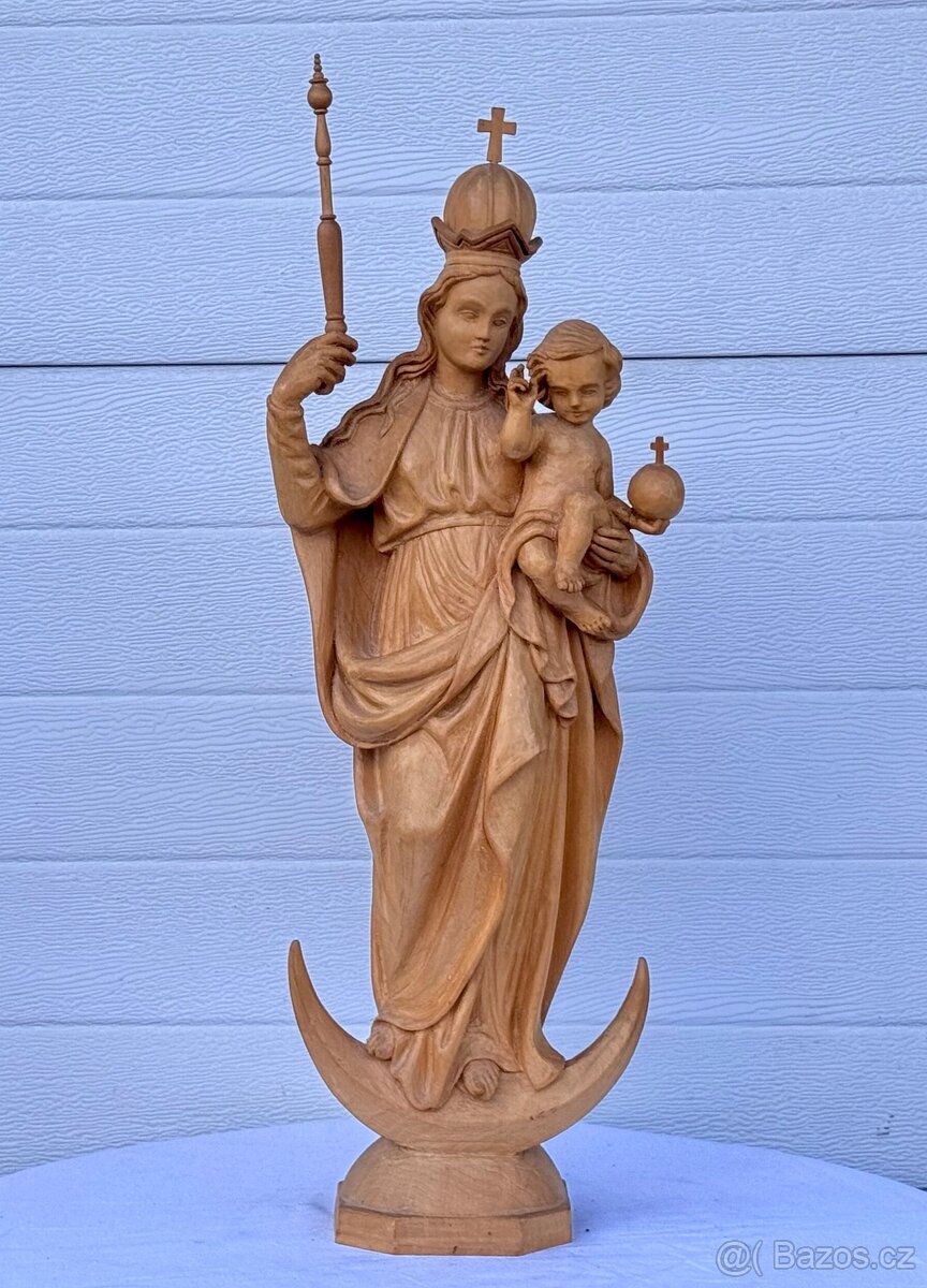 Velká dřevěná socha Panna Marie s korunkou - 3