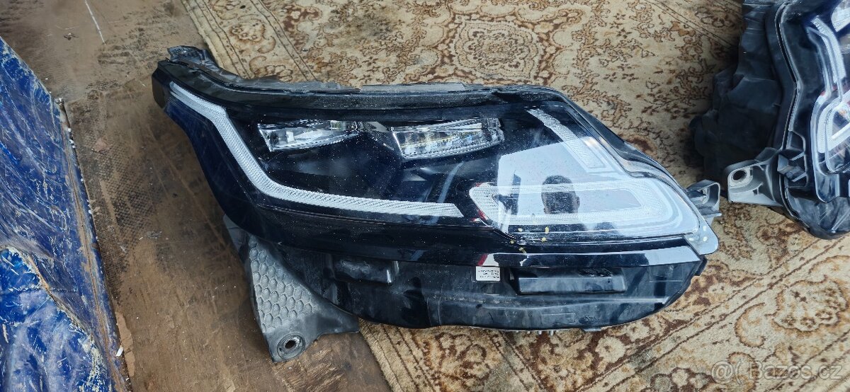 Leve prave svetlo full led range rover velar l560 - 3