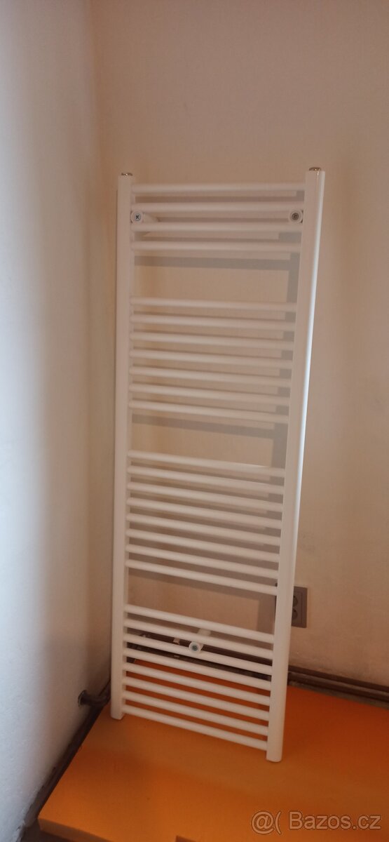 Otopný žebřík 450x1330 mm - 3