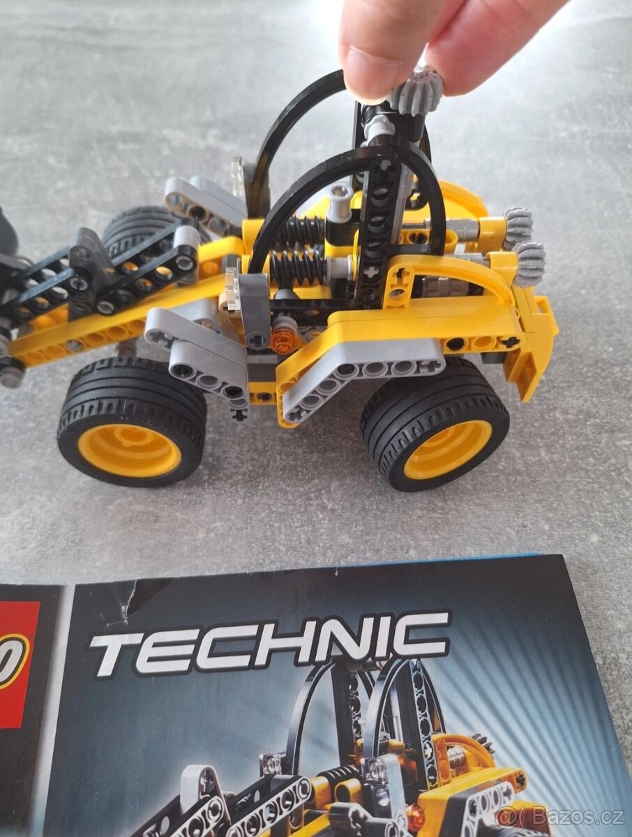 Lego Technic 8271 - 3