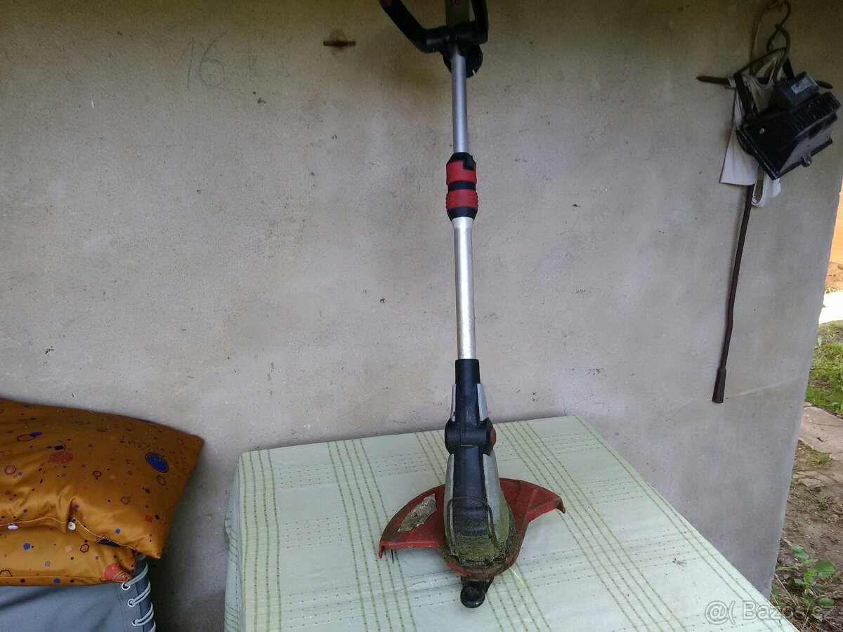 Strunový křovinořez - 3