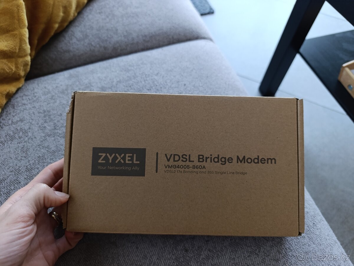 VDSL bridge modem Zyxel VMG4005-B60A. - 3