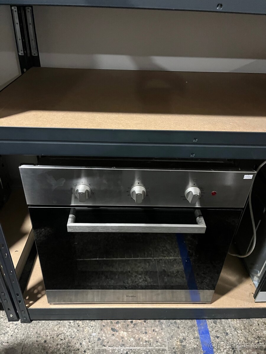 Vestavná elektrická trouba - 3