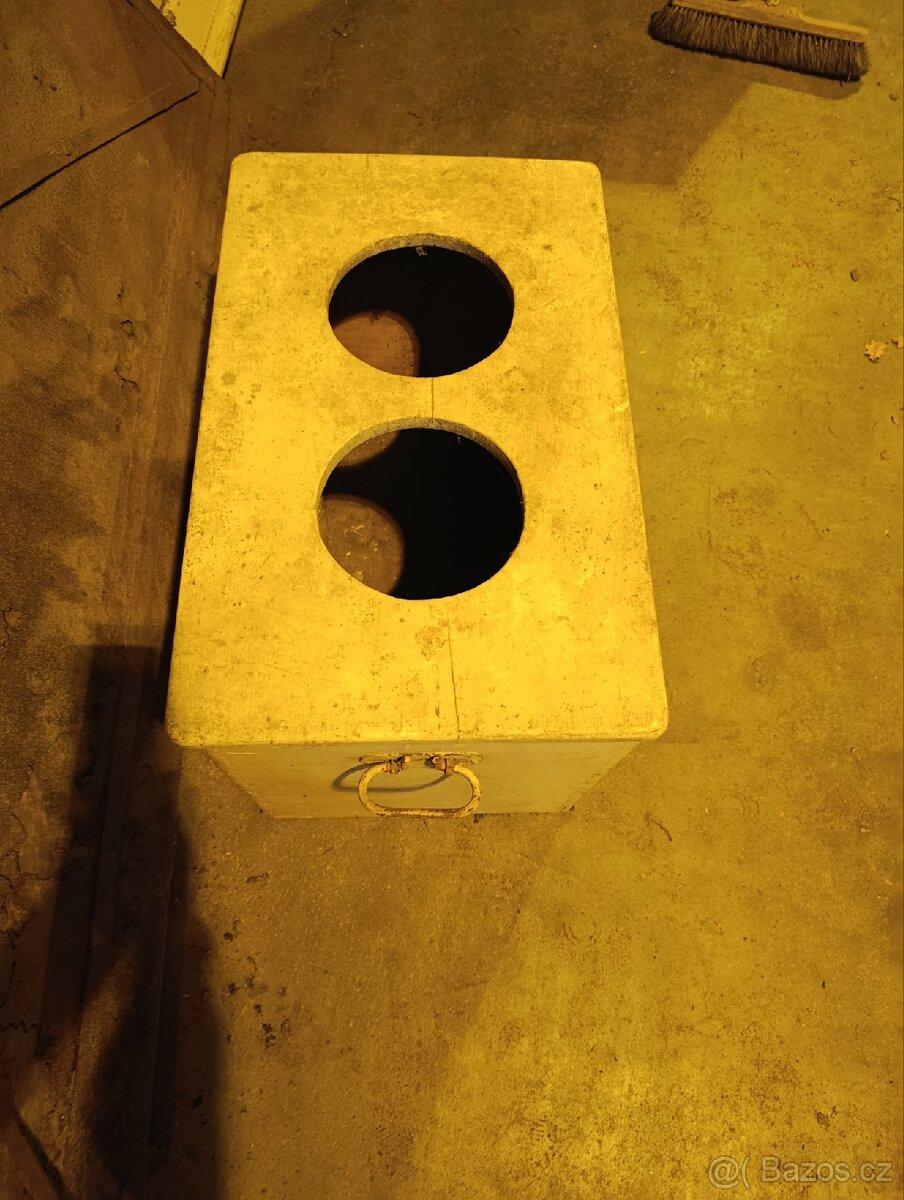 Prodejní box na zmrzlinu - 3