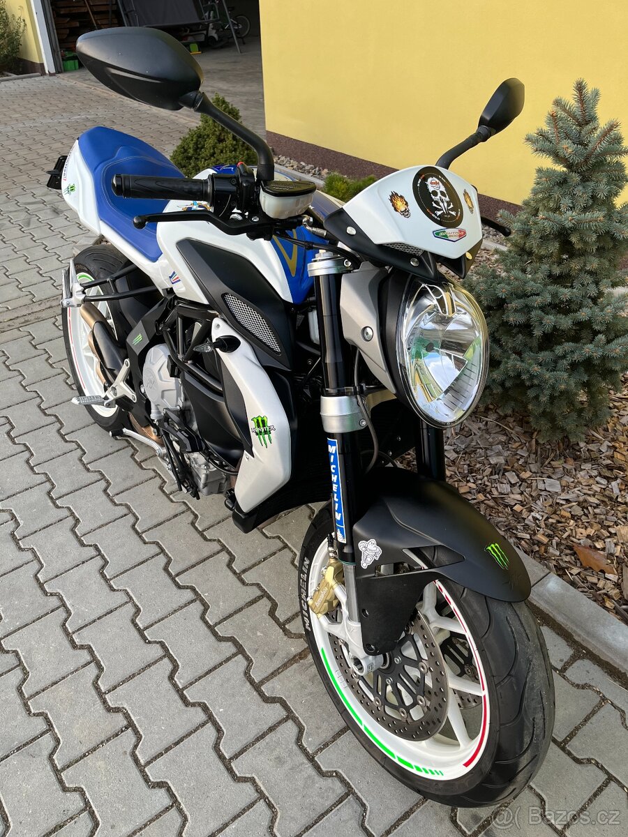 MV Agusta Brutale 800 - 3