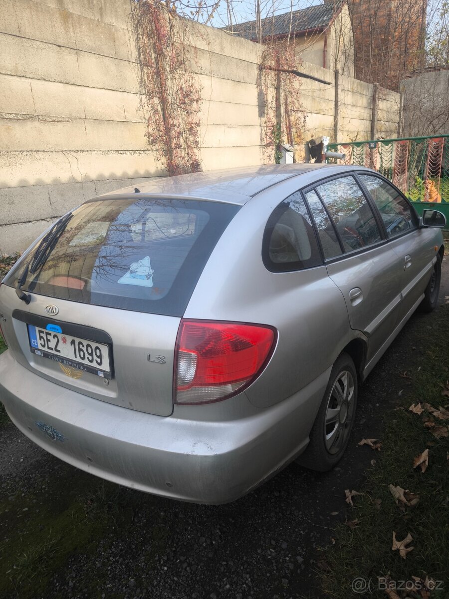 Kia Rio 1.5 71Kw - 3