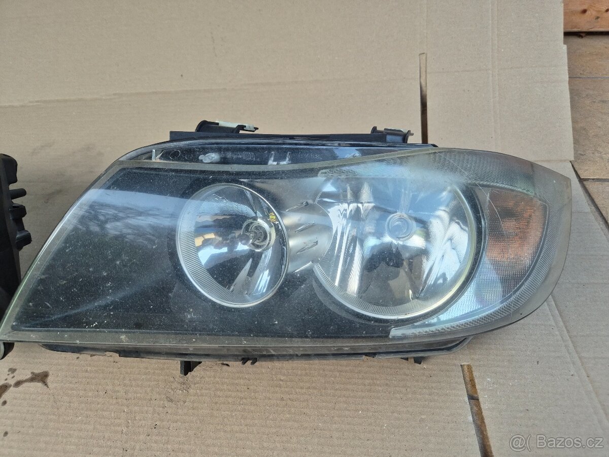 Přední světla BWM E90/E91 pre-lci halogeny - 3