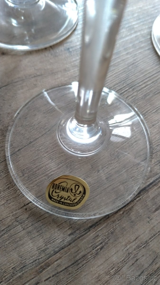 Skleničky na víno a likér - 3