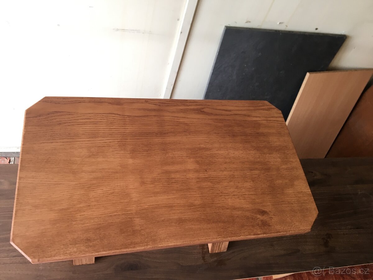 Konferenční stolek z masivu - 3