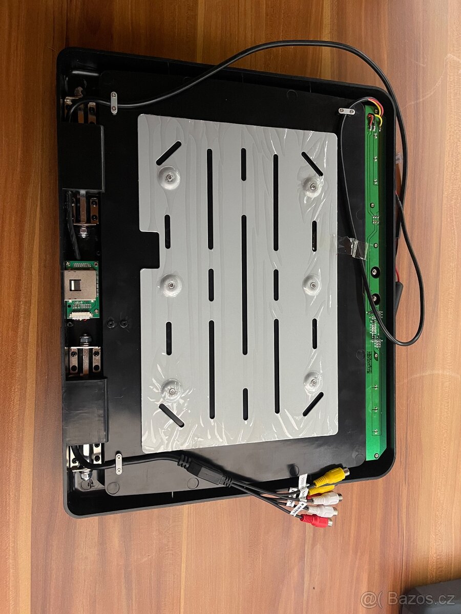 Stropní monitor - 3