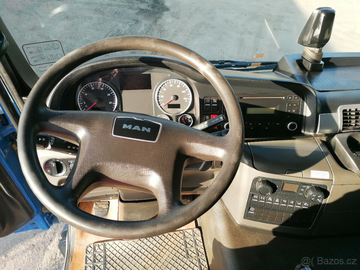 Sklápěč 8x4 Man Tridem - 3