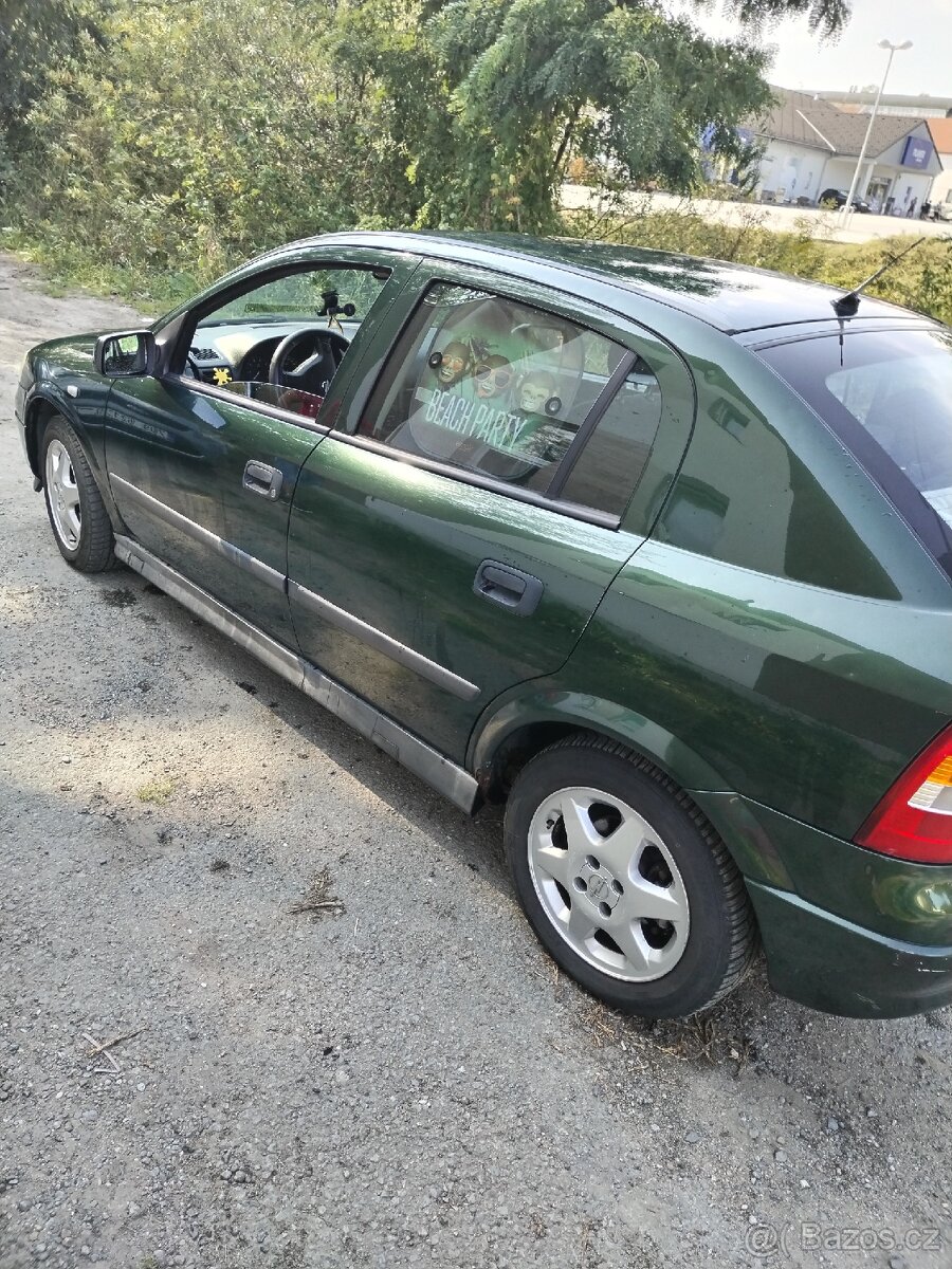 Opel astra - 3