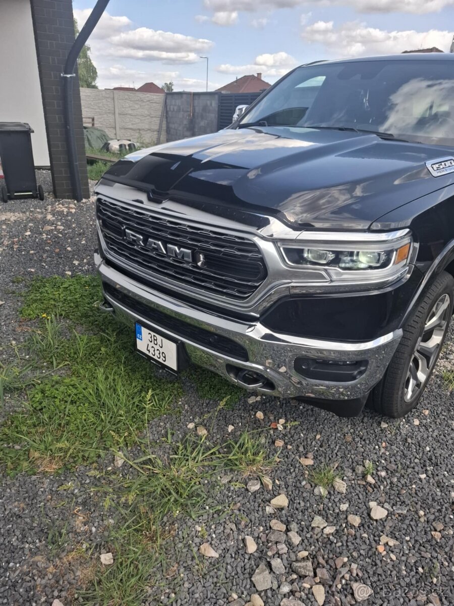 RAM 1500, 5,7 hemi stav nového vozu - 3
