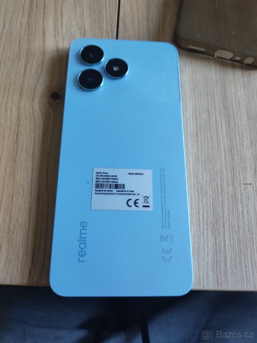 Mobilní telefon - 3