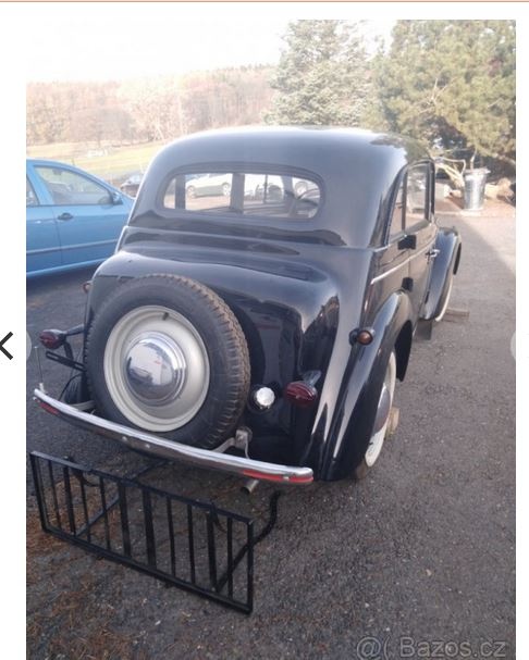 Moskvič 401, rok 1953 po renovaci - 3