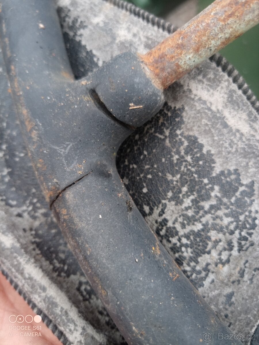 Praga V3S volant - 3