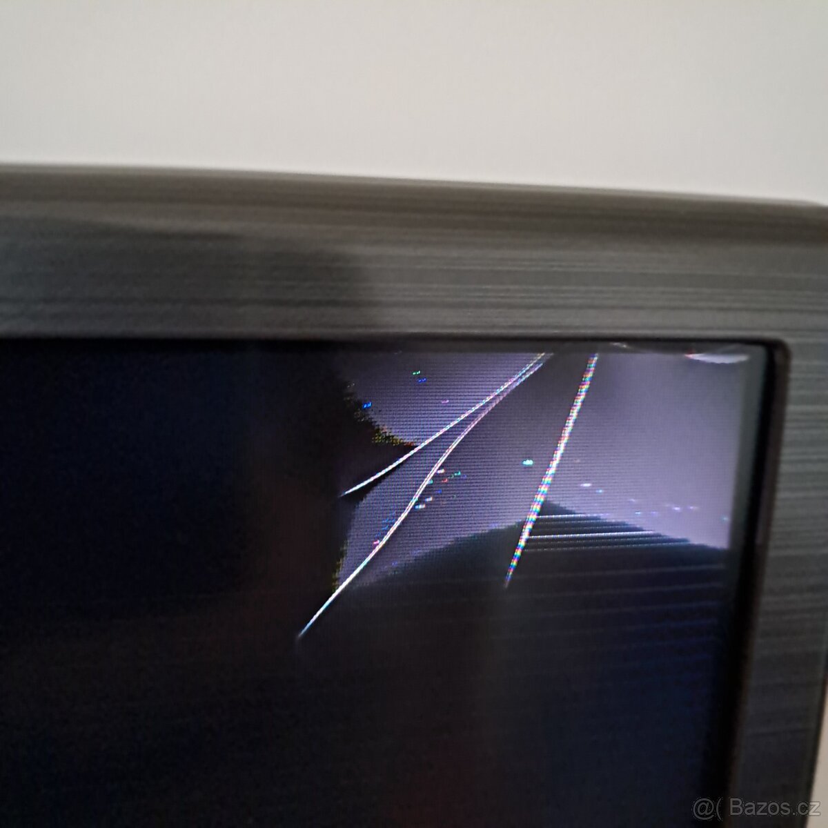 LG 32LF580V Smart TV - 3