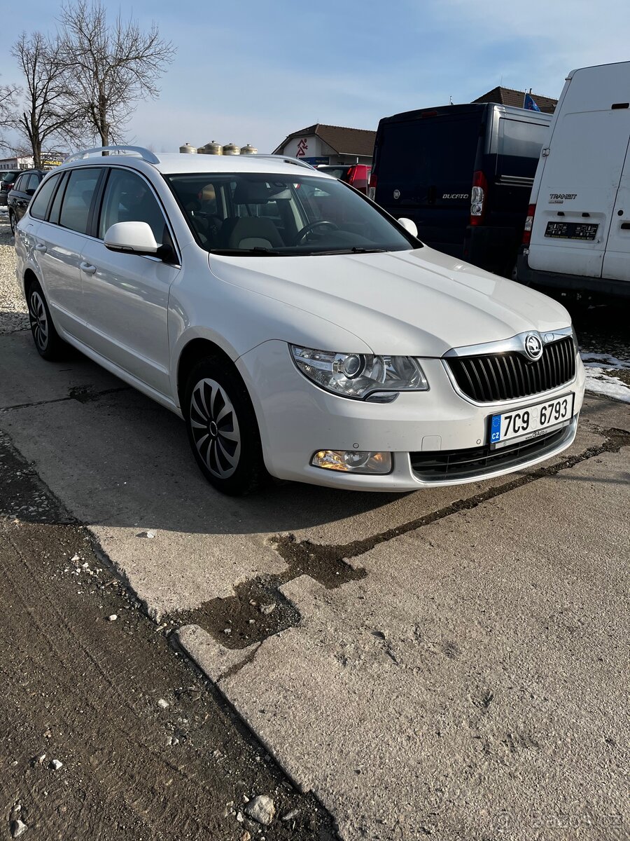 Škoda Superb combi - 3