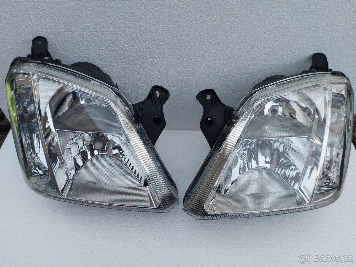 OPEL MERIVA A - přední světla - 3