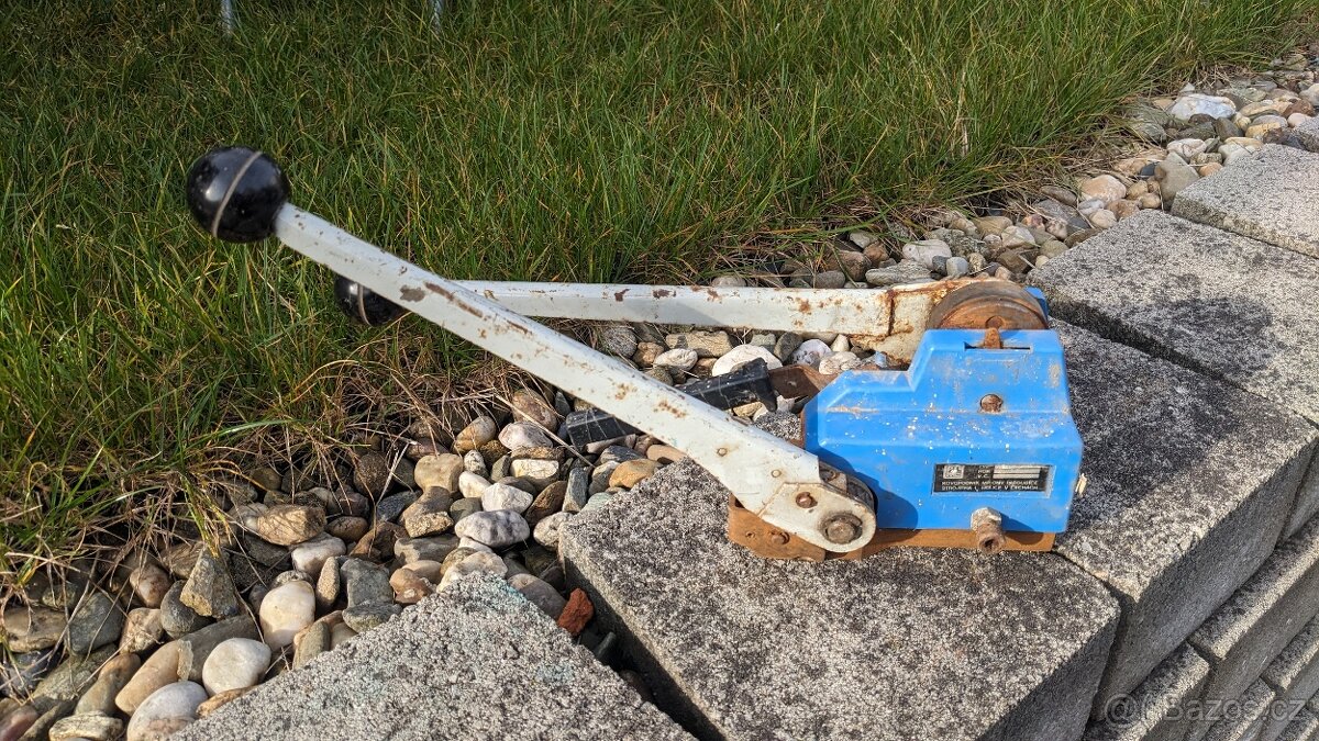 Páskovačka na ocelovou pásku - 3