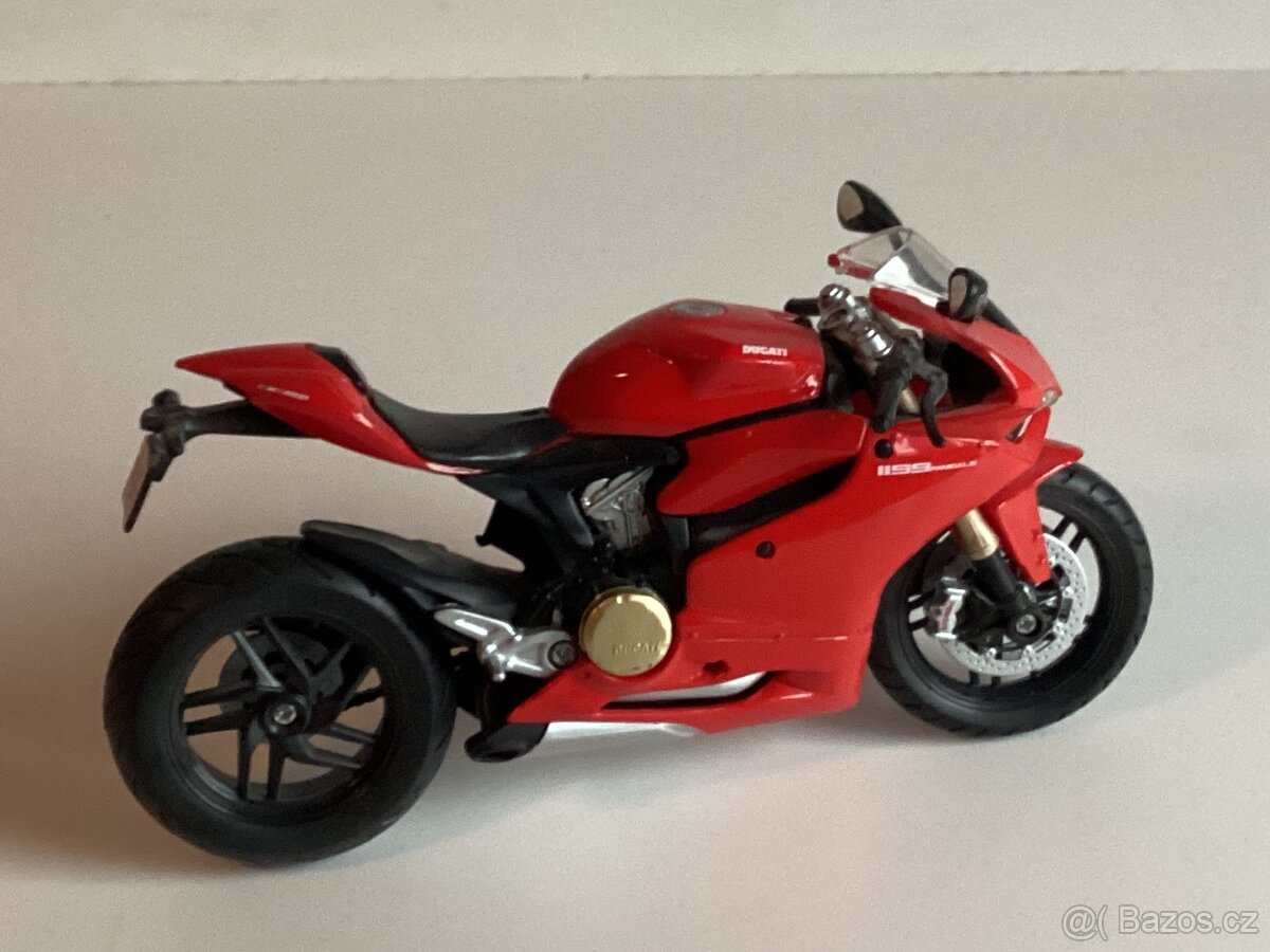 Set motorek Ducati - 3