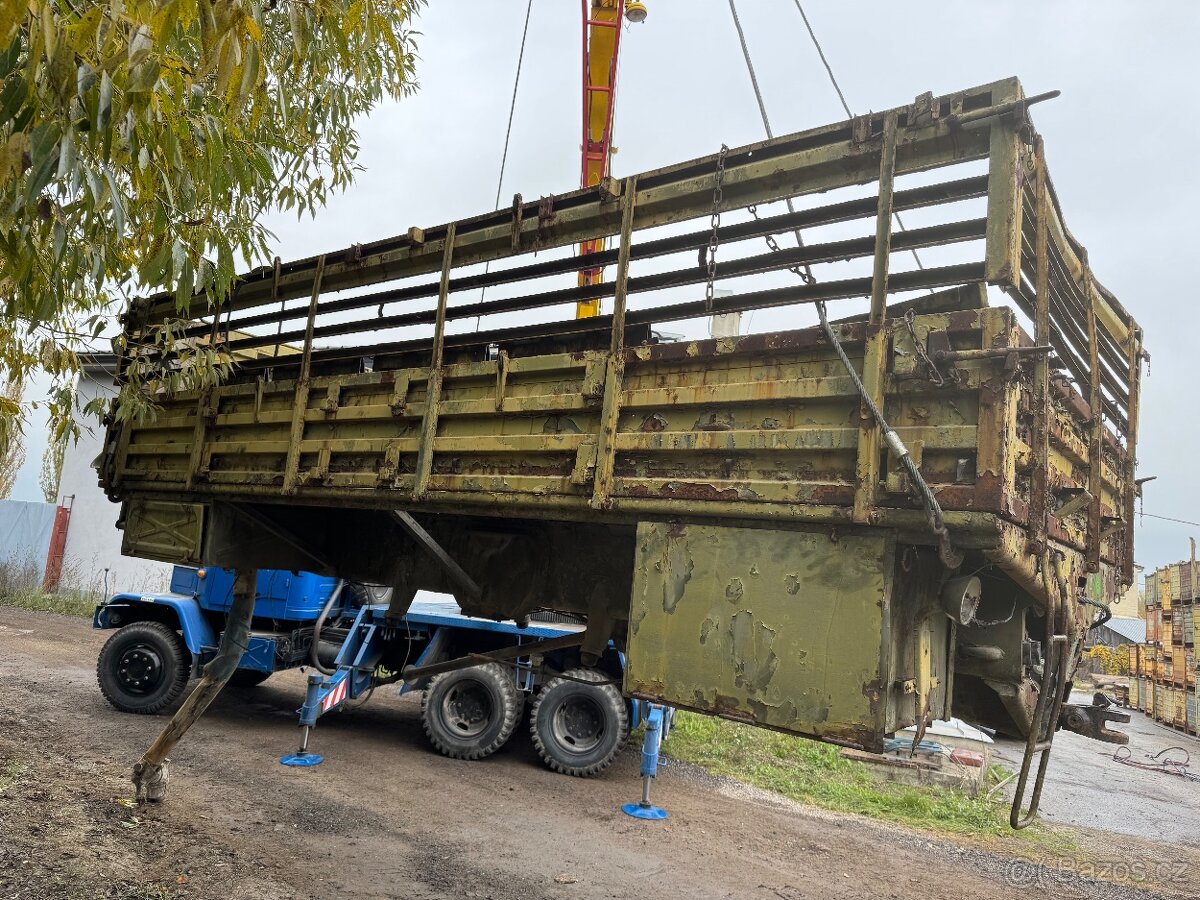 Korba Tatra 148 Tatra 813 - 3