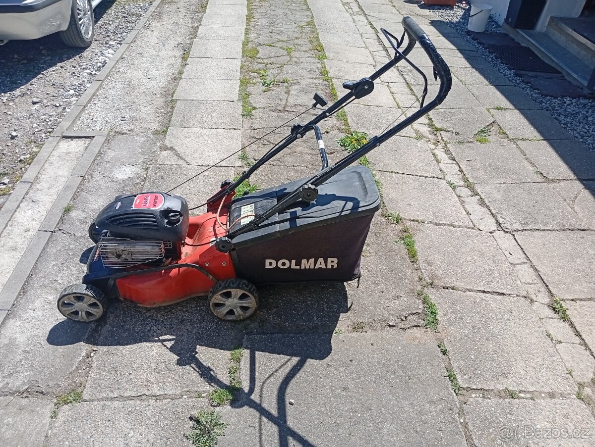 Sekačka na trávu Dolmar - 3
