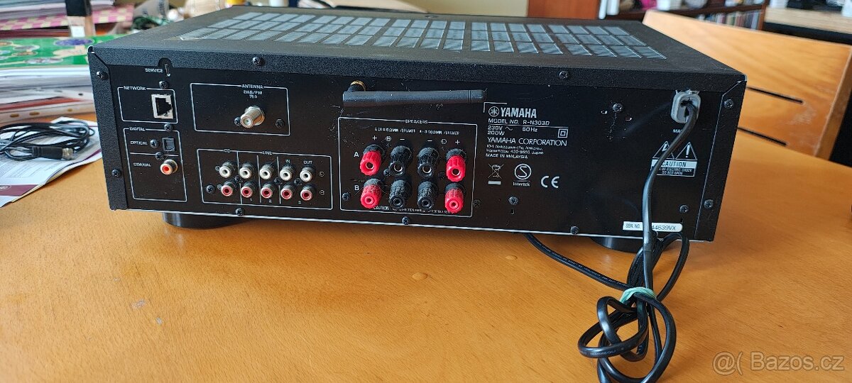 Yamaha R-N303D - 3