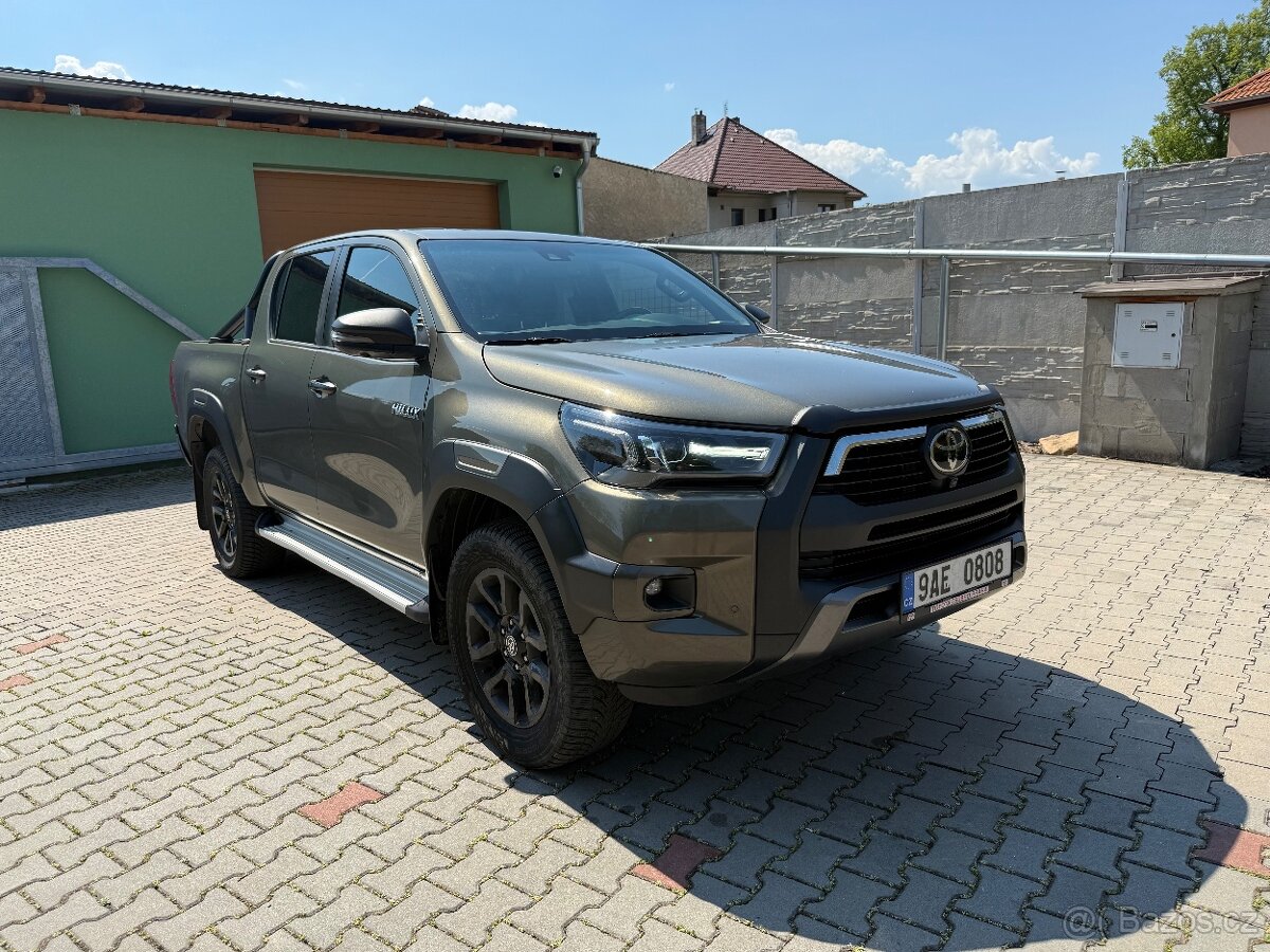Toyota Hilux 2.8 d-4D 150kW - r.v. 5/2022 - ZÁRUKA