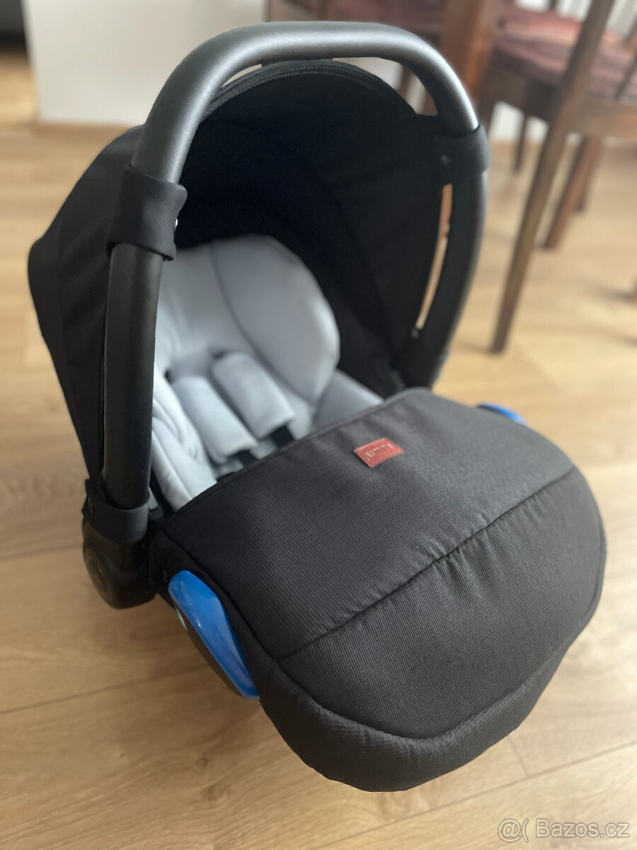 Jasmine Camino Černo-zlatý kočárek trojkombinace - 3