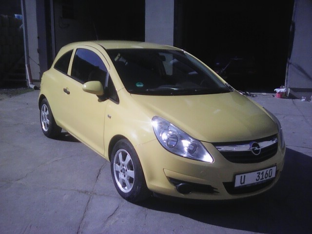 opel corsa 1.0,44kw,r.v.5-09,127000km. - 3