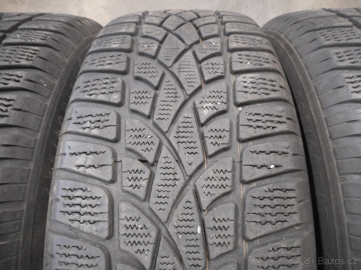 235/60R17 - 3