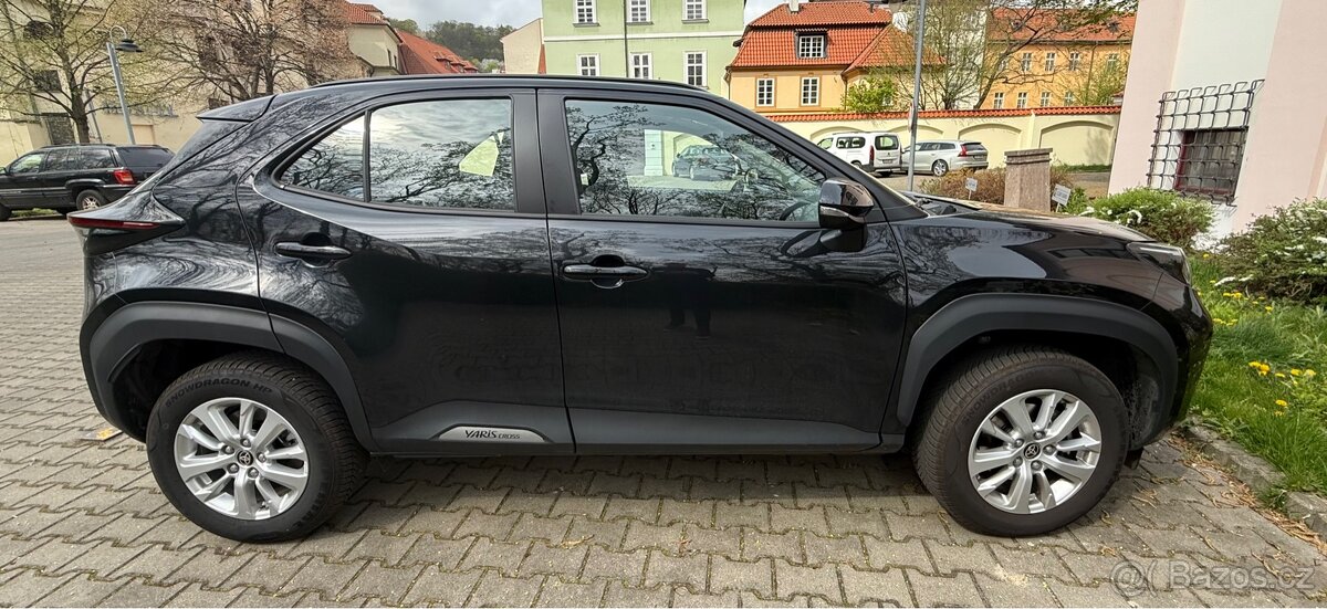 Toyota Yaris Cross - 3