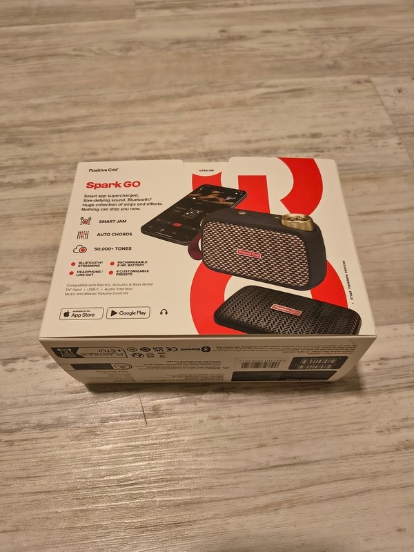 Positive Grid Spark GO Black + orig. Obal - 3