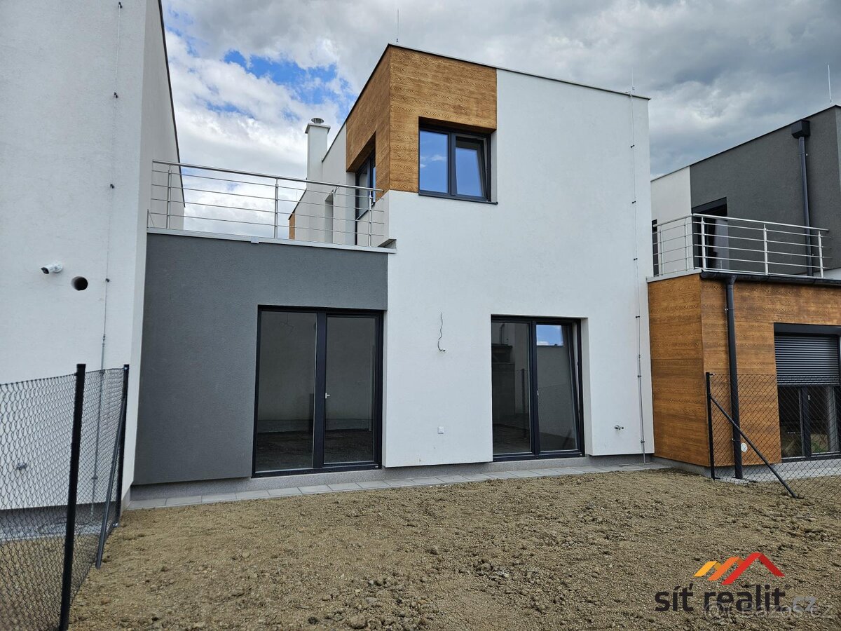 Prodej novostavby 3+kk, 105 m2, poz. 191 m2, Praha 9 - Jahod - 3