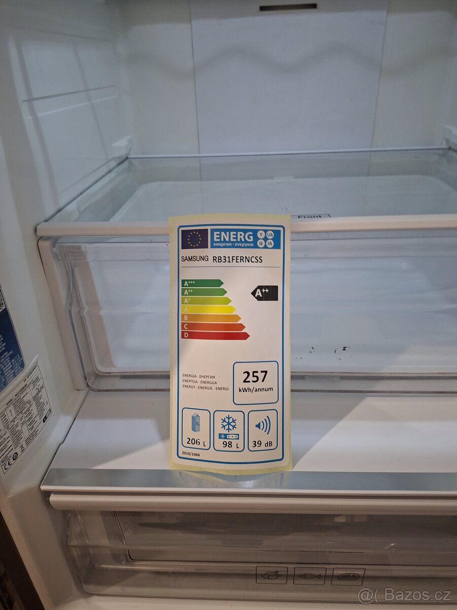 Lednička Samsung - 3