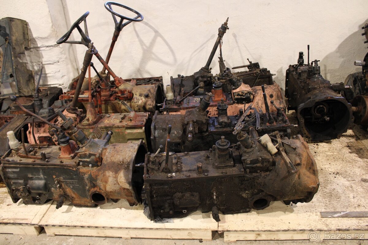 Zetor 7011 7045 převodovka - 3
