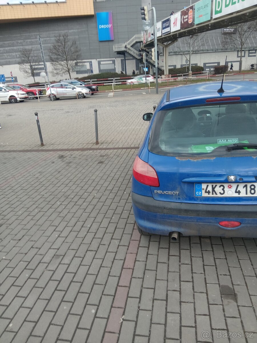 Prodam peugot 206 1.1 benzin - 3