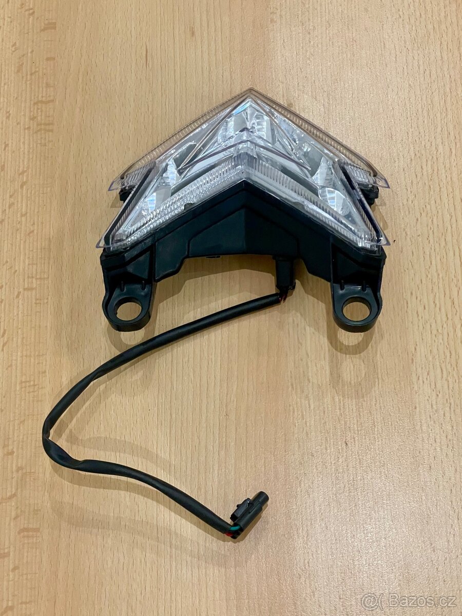 Zadní světlo - 3