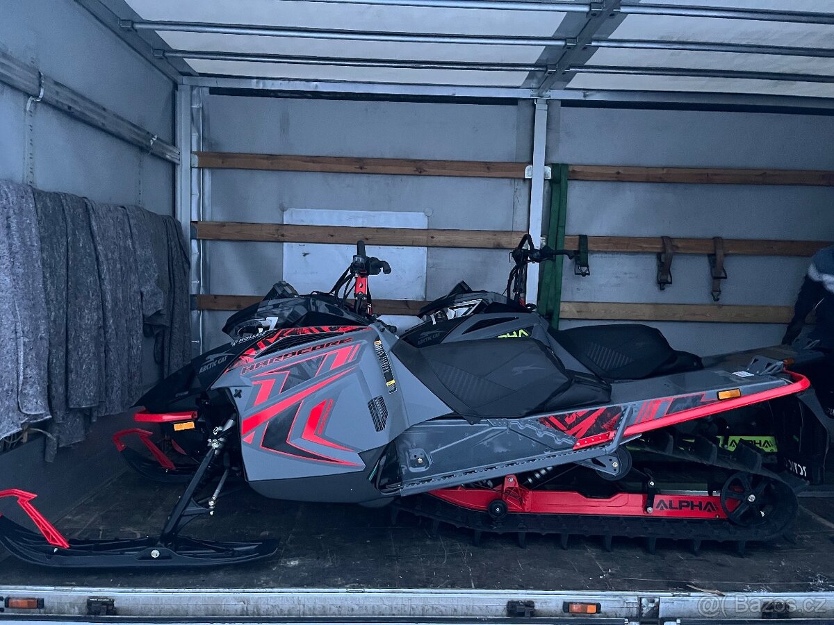 Novy Arctic cat m 8000 Hardcore - 3